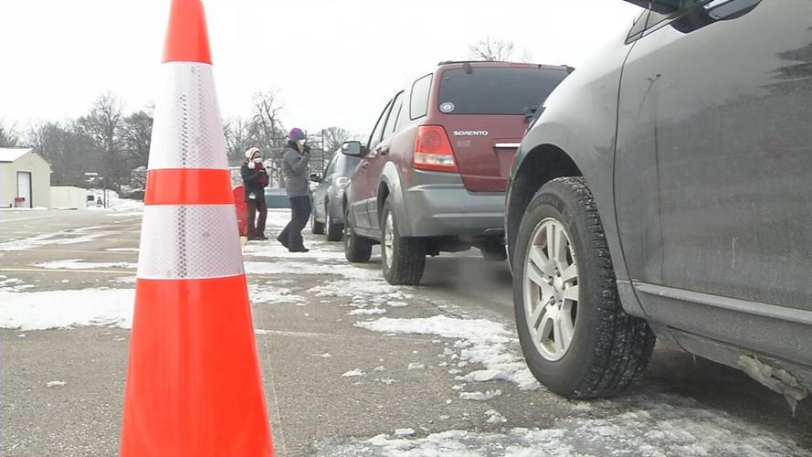More than 1,000 veterans receive COVID-19 vaccine at Louisville VA hospital