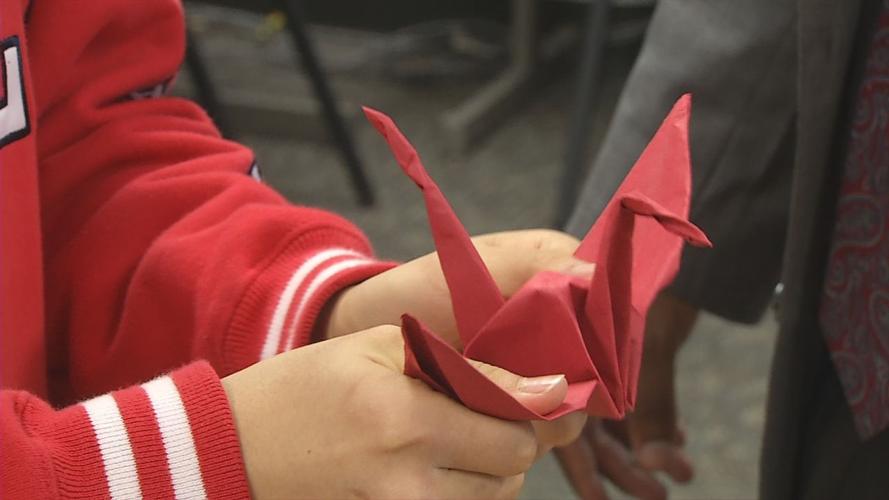 PAPER CRANES - BUTLER HS - PHONG VO 12-21-18 (5).jpg