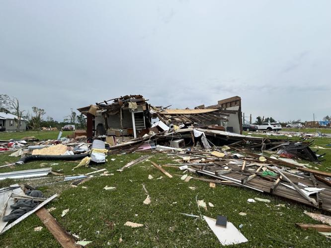 London tornado damage 5-19-25