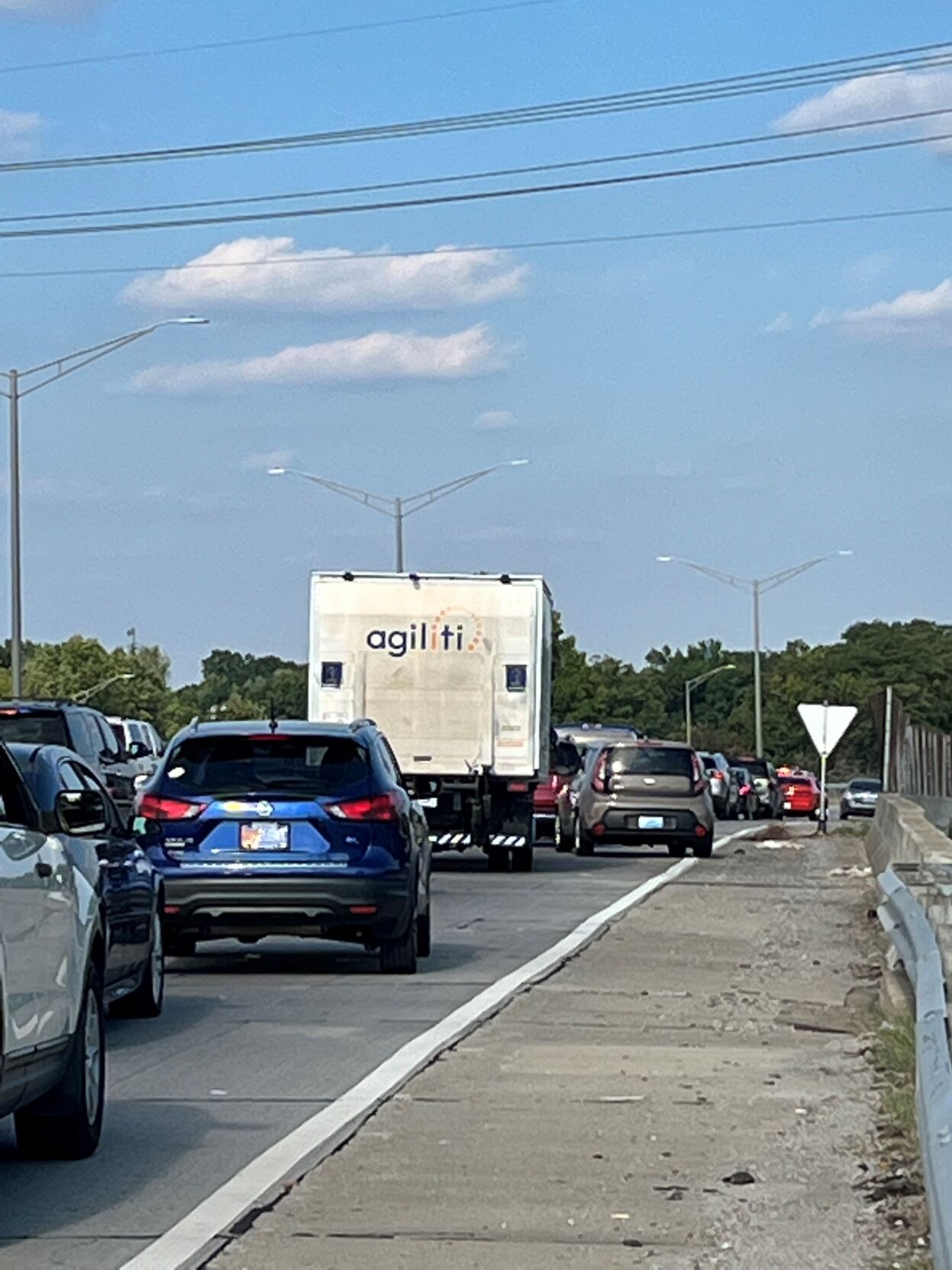 Traffic on I-264E 9-18-22.jpg