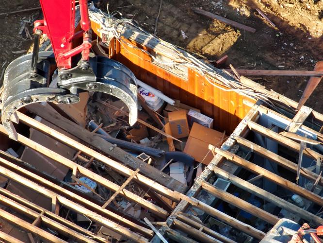 6213 APPLEGATE LANE DEMOLITION - 10-23-2023 COURTESY METRO EMERGENCY SERVICES  (2).JPG