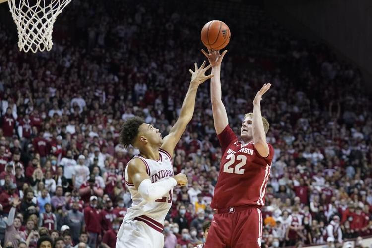 Wisconsin's Steven Crowl shoots over Indiana's Trayce Jackson Davis.jpeg