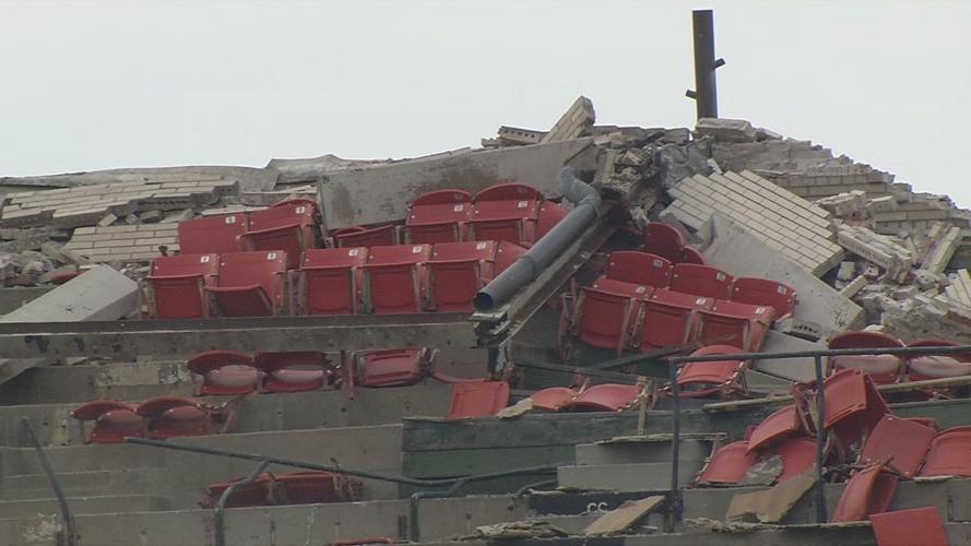 Old Cardinal Stadium Chairs CU