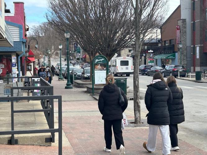 BLOOMINGTON DAY AFTER NATIONAL TITLE.jpg