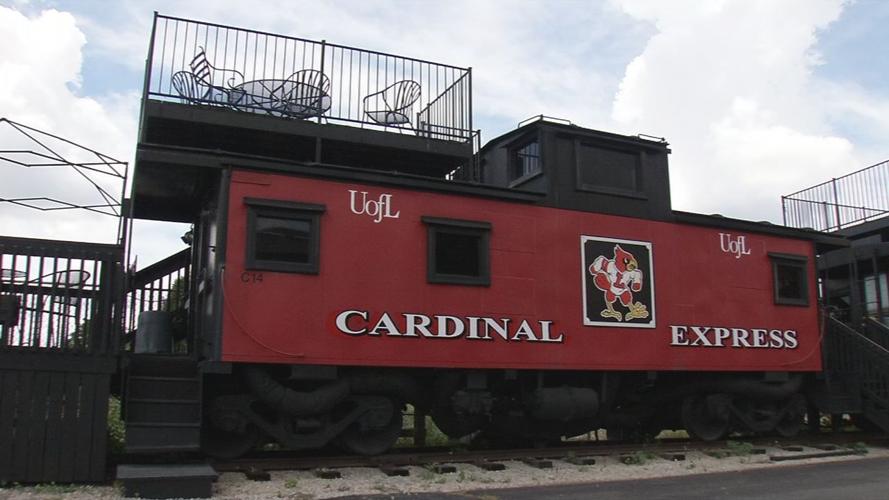 'Cardinal Express' train cabooses