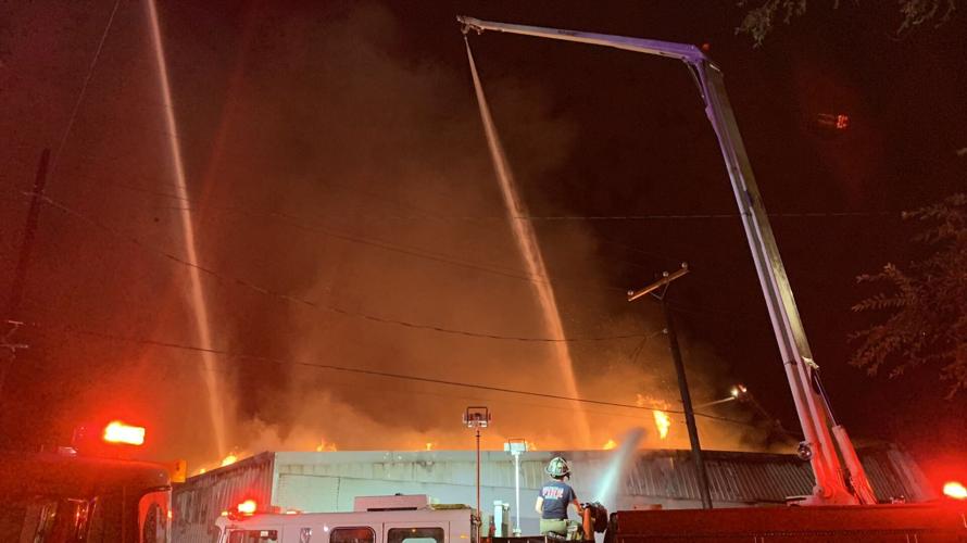 Del Park Terrace business fire 8-26-21 (5).jfif