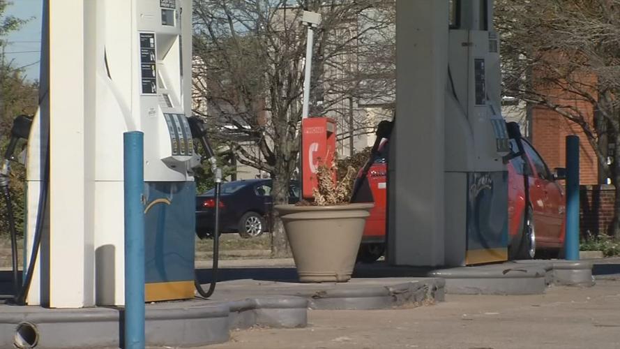 Gas pumps (generic)