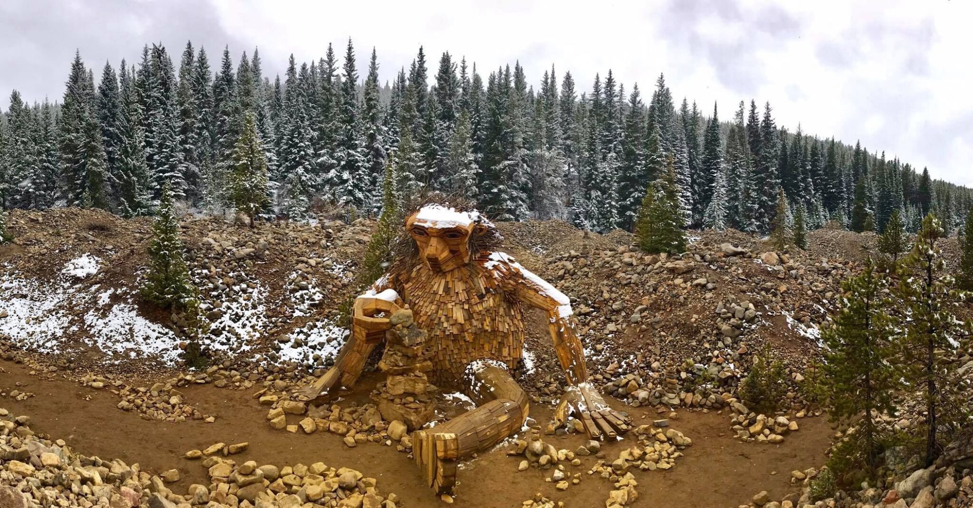 BERNHEIM GIANT STATUES 4.jpeg