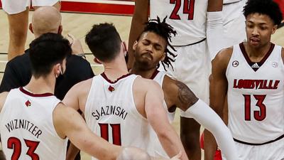 Dre Davis chest bump