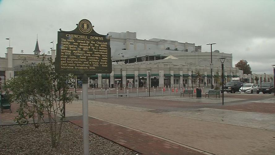 CHURCHILL DOWNS  (2).jpg