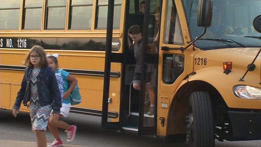 Oldham County students return to in-person classes (wearing masks)