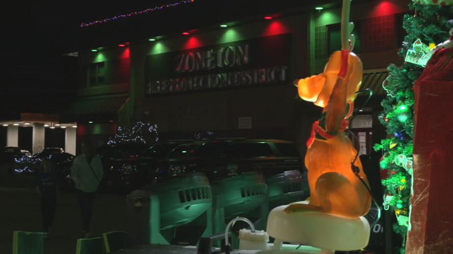 Zoneton 2022 Santa Truck