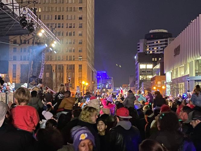 Light Up Louisville 2022 (9)-Conroy pic.jpg