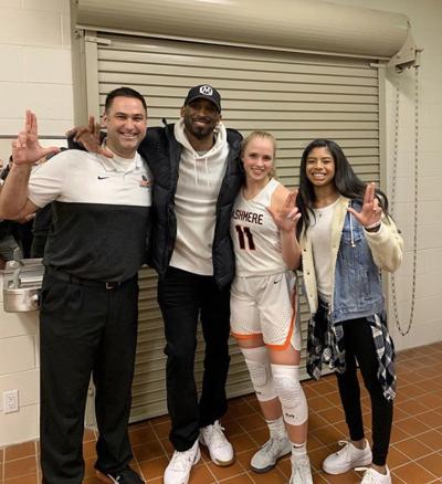 Kobe Bryant throws Ls up with Louisville women's basketball commit Hailey Van Lith