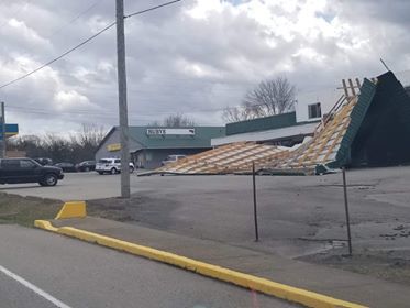 STORMS 3-14-19 - BRANDENBURG APARTMENT AND PAWN SHOP 2 - COURTESY STACEY MORGAN.jpg