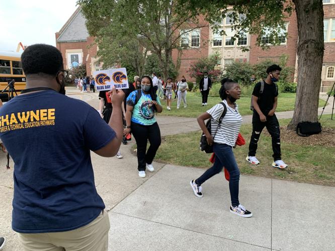 JCPS Shawnee back to school 08-11-21.jpg