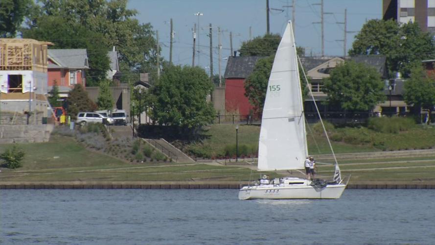 FLEUR DE LIS REGATTA RAW EV concatenated 112944_frame_9889.jpg