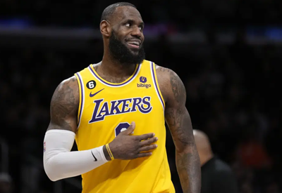 LeBron James 40 000 point club won t see anyone joining for a