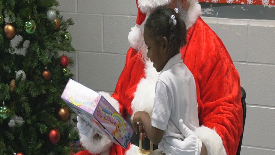 LMDC family Christmas 12-18-24
