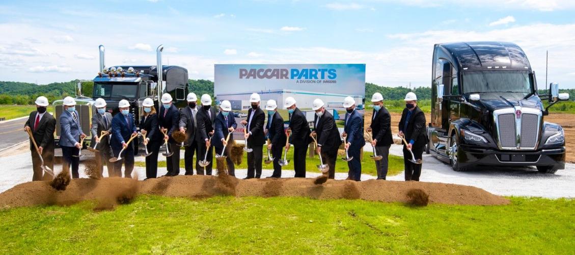 PACCAR groundbreaking (2).jpg