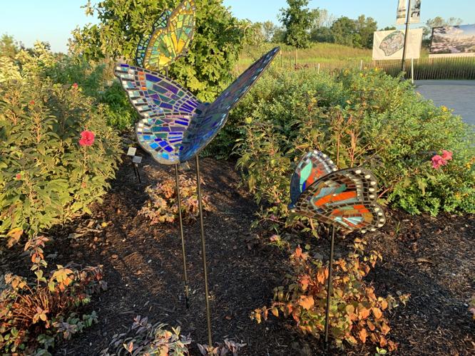 Waterfront Botanical Gardens  (1).JPG