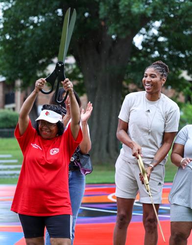 Angel McCoughtry Court-38.jpg