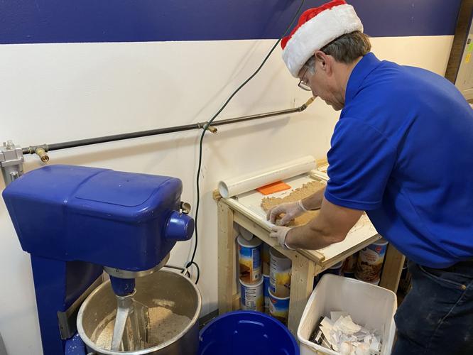 WIGGLE WOW DOG TREATS - 12-4-19 (3).jpg