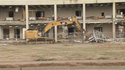 KYTC building being demolished 2-19-19