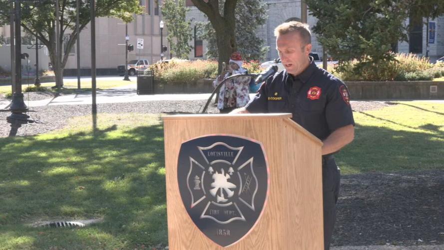 Bobby Cooper kicks off Fire Prevention Month 10-3-22.jpeg