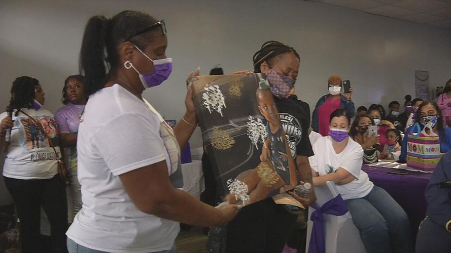 Artwork gift at Bereaved Mother's Day.jpeg