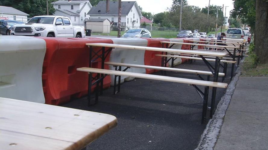 restaurant outdoor seating