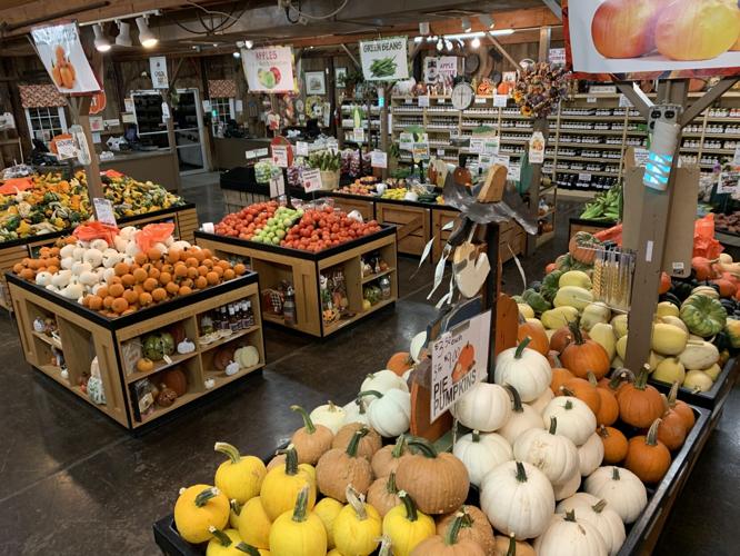 Huber's Orchard and Winery (16).JPG