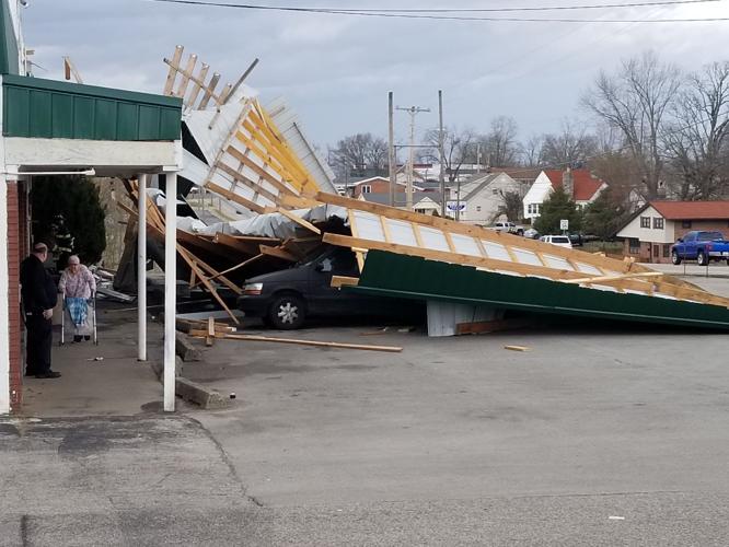 STORMS 3-14-19 - BRANDENBURG APARTMENT DAMAGED - COURTESY PAUL FREDERICK.jpg
