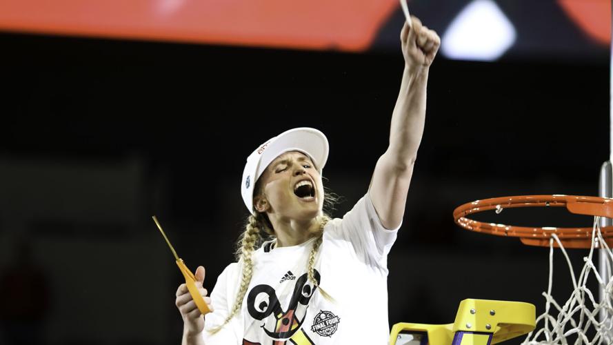 Hailey Van Lith cuts down net