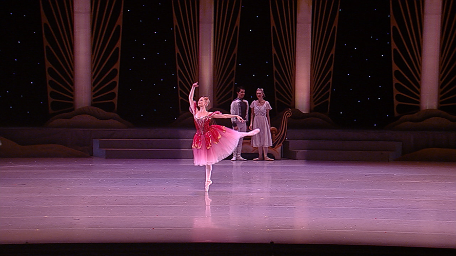 NUTCRACKER BROADCAST - 12-25-19 (34).png