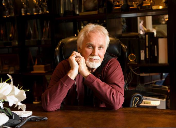 KENNY ROGERS - COURTESY KENNY ROGERS ON FACEBOOK 3.jpg