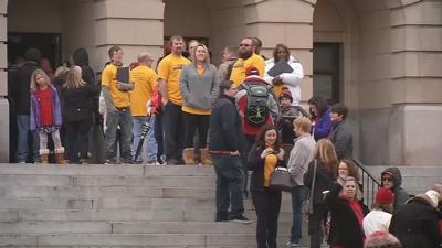TEACHERS PROTEST HB 525 2-28-19 -3.jpg