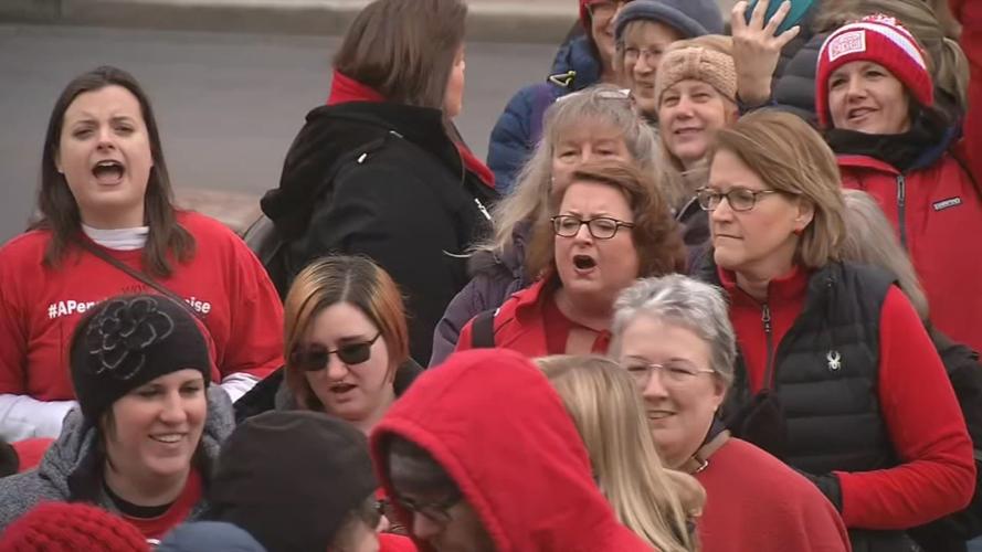 TEACHERS PROTEST HB 525 2-28-19 4.jpg