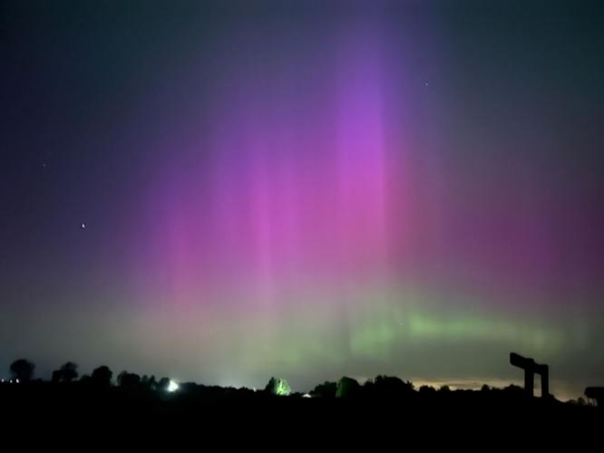 Norhtern lights photos submitted.jpg