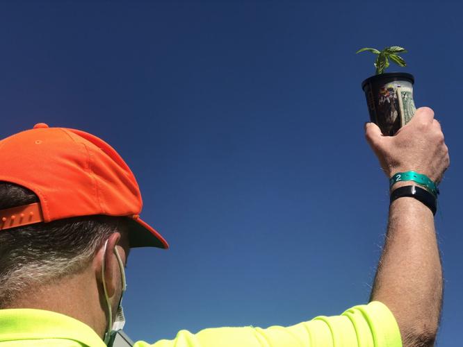 DERBY - MINT JULEP SALESMAN - 5-1-2021