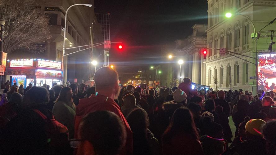 Light Up Louisville 2022 (6).jpg