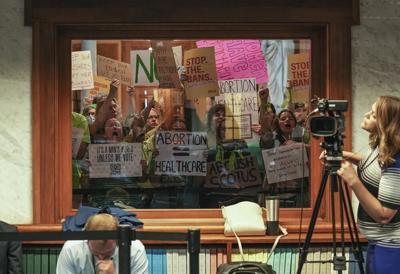 INDIANA STATE HOUSE - ABORTION PROTESTS - 7-29-2022.jpeg