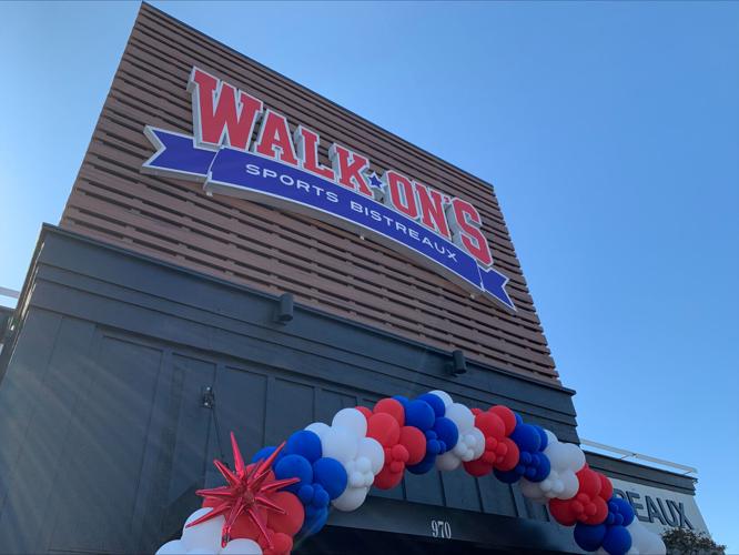 Walk-On's Sports Bistreaux grand opening