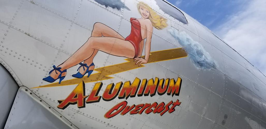 B-17 IN ELIZABETHTOWN 2 - TOM ROUND.jpg