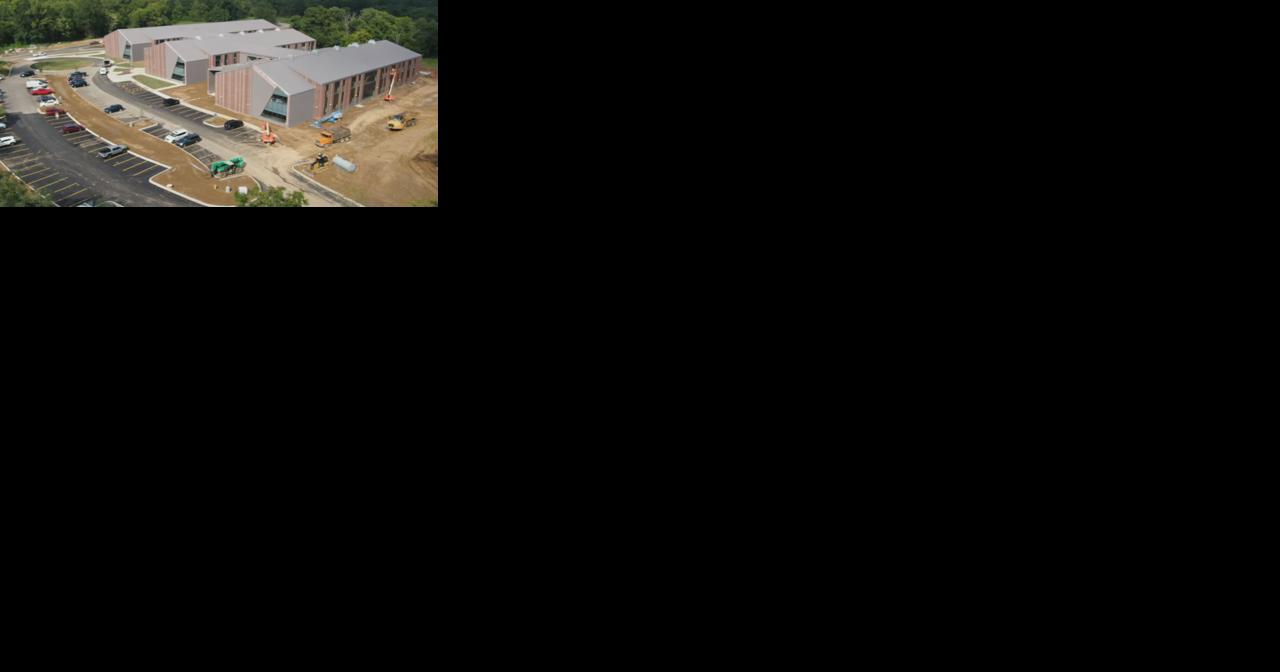 JCPS opens Echo Trail Middle School as construction expected to continue - Vimarsana News