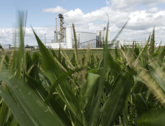 Bill putting E15 warning label on Indiana gas pumps fueling ...