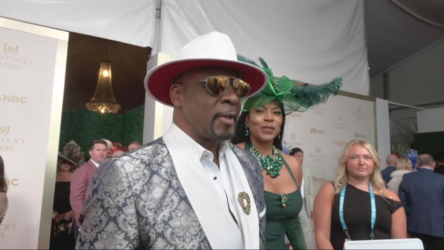 Derby 152 red carpet