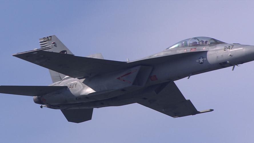 THUNDER PLANES - F-18 -1.jpg