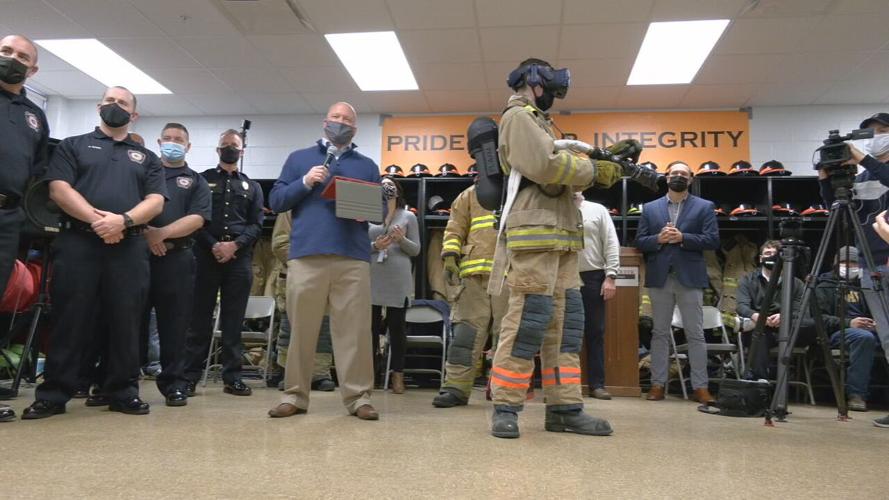 FERN CREEK HS FIREFIGHTER TRAINING VIRTUAL REALITY 12-8-2021 (3).jpeg