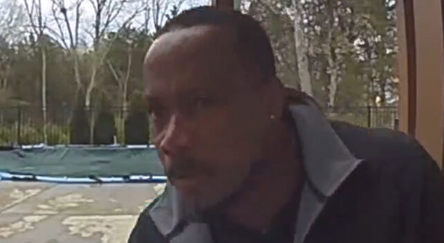 Burglary suspect - April 14, 2021 - Louisville's Poplar Lakes neighborhood